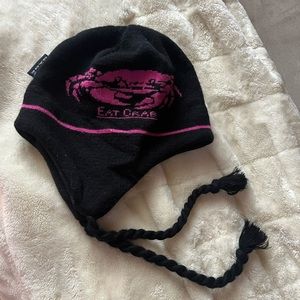 Grunden’s “Eat Crab” winter hat